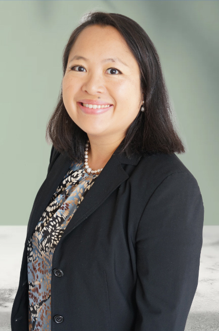 Leminh Chau, vereidigte Übersetzerin